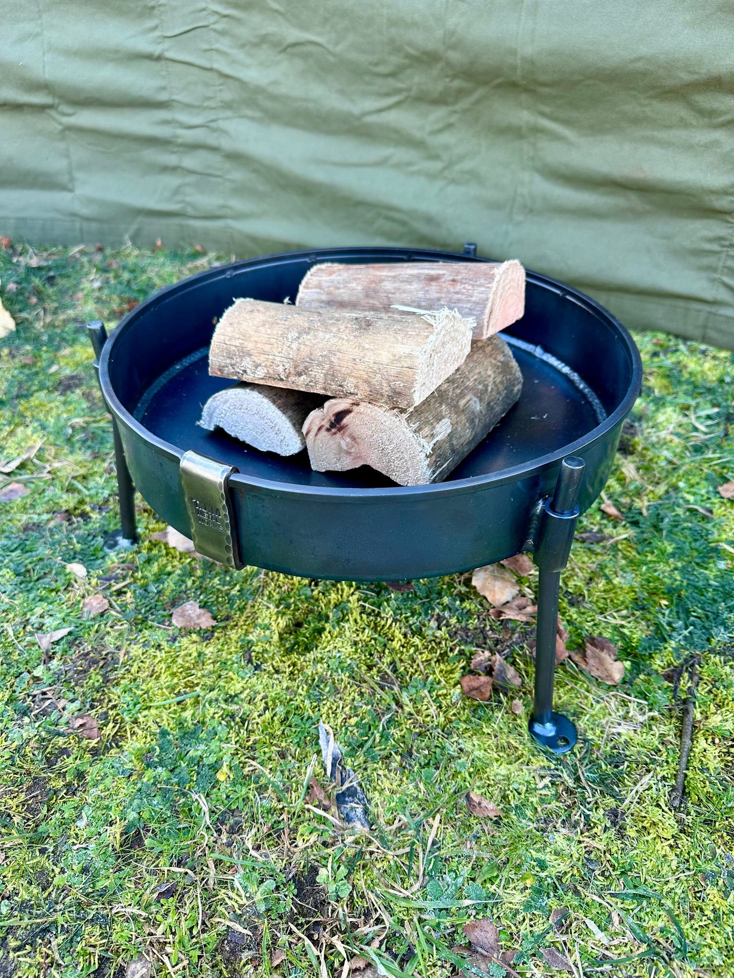 Fire Pit 35cm round Robust Steel Design. Portable Fire Pits