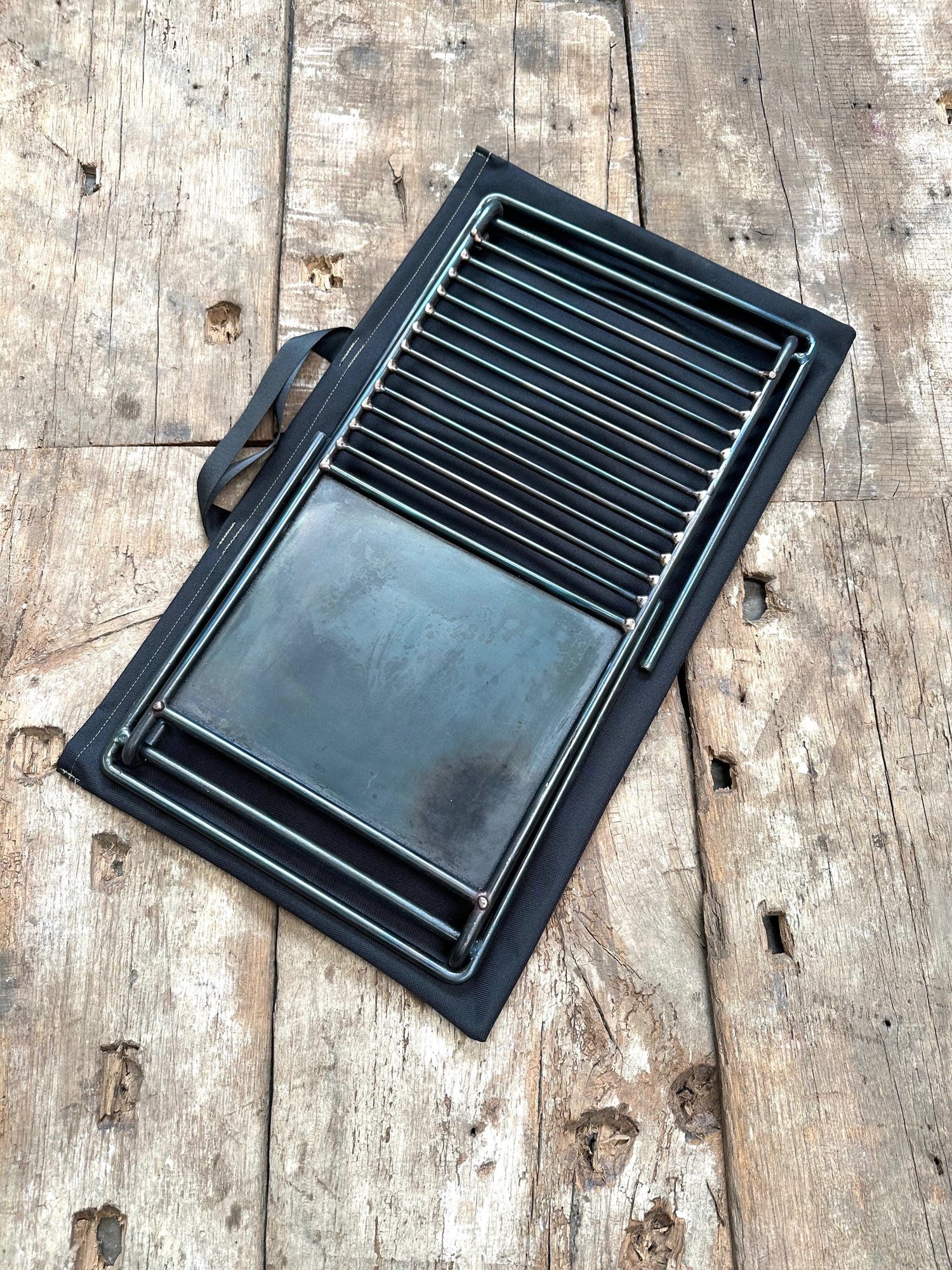 Split Camp Grill Bag image 3