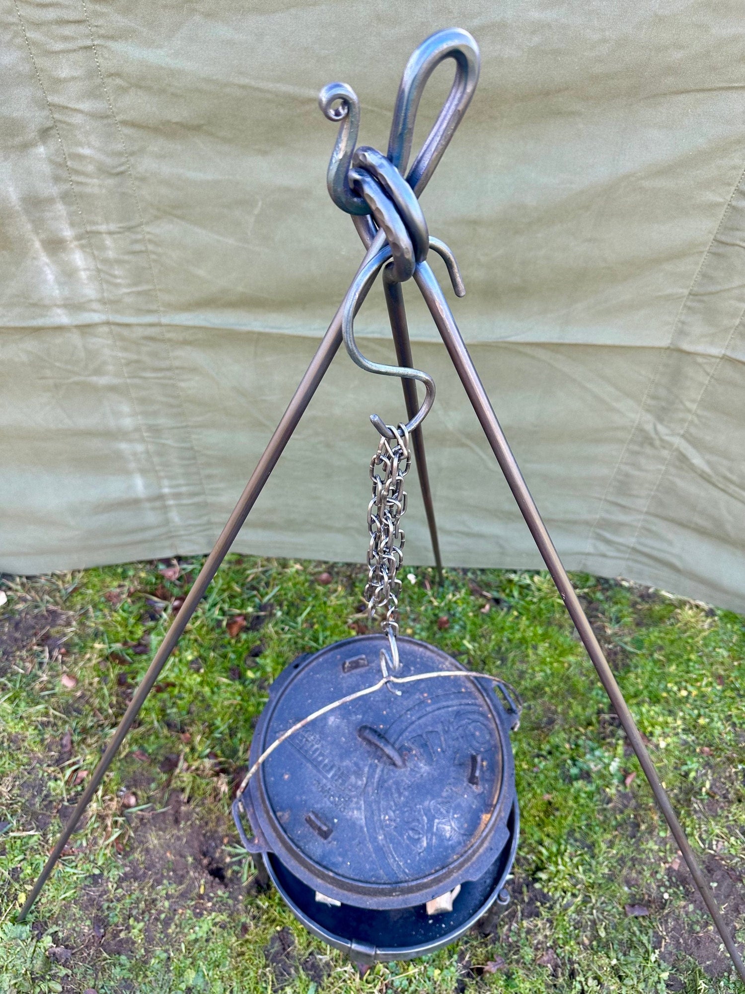 Bushcraft Tripod