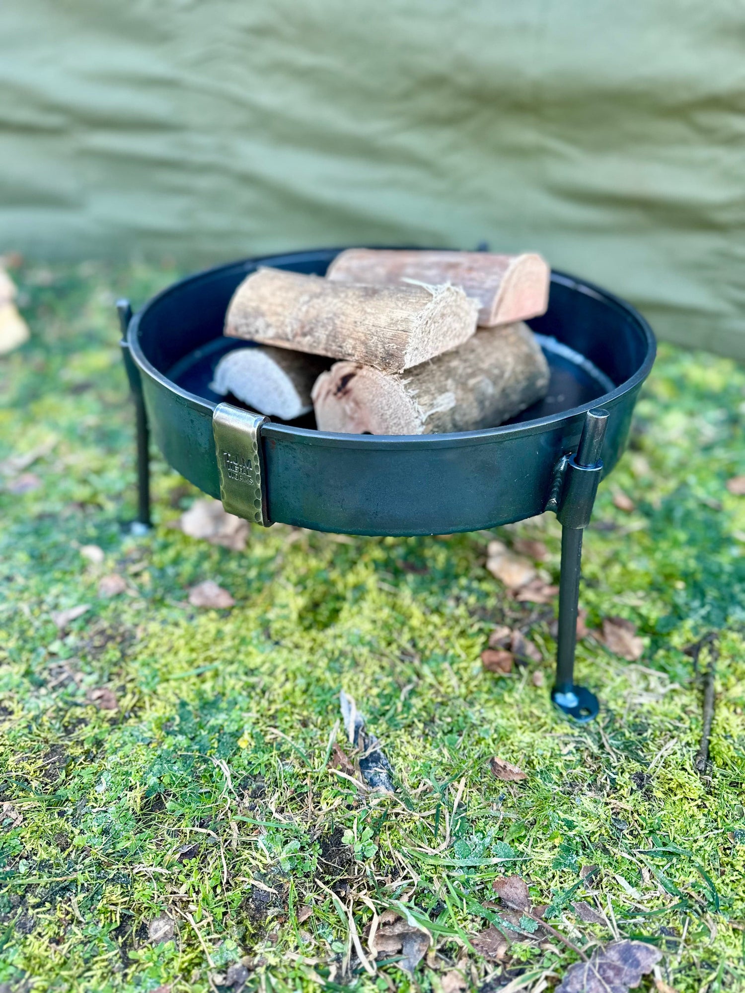 Fire Pit 35cm round Robust Steel Design. Portable Fire Pits