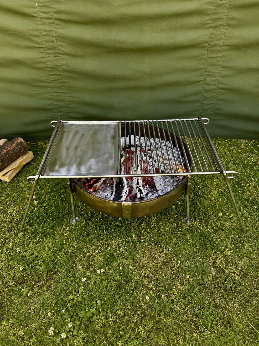 NEW Stainless Steel Base Camp Grill with Skillet Plate ideal for large groups