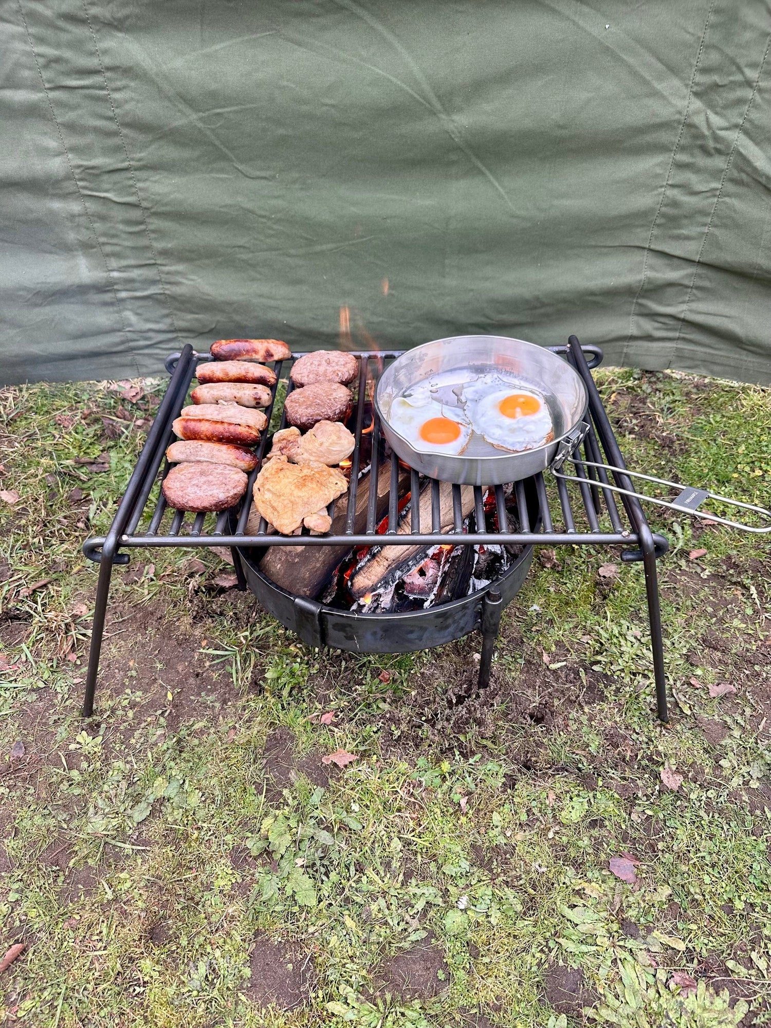 Folding bbq grill ideal for Camping  bushcraft robust and heavy gauge steel