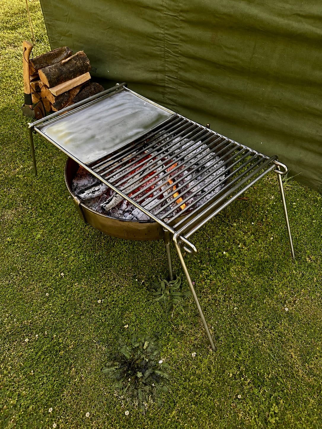 NEW Stainless Steel Base Camp Grill with Skillet Plate ideal for large groups