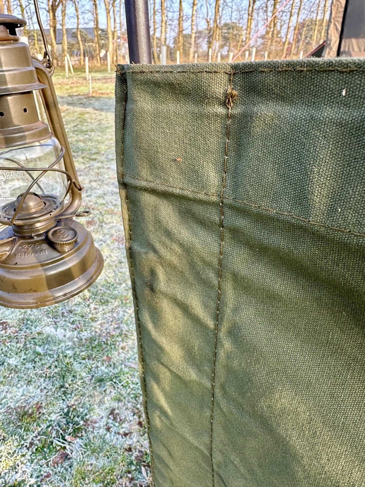 windbreaker with main poles and lantern holders