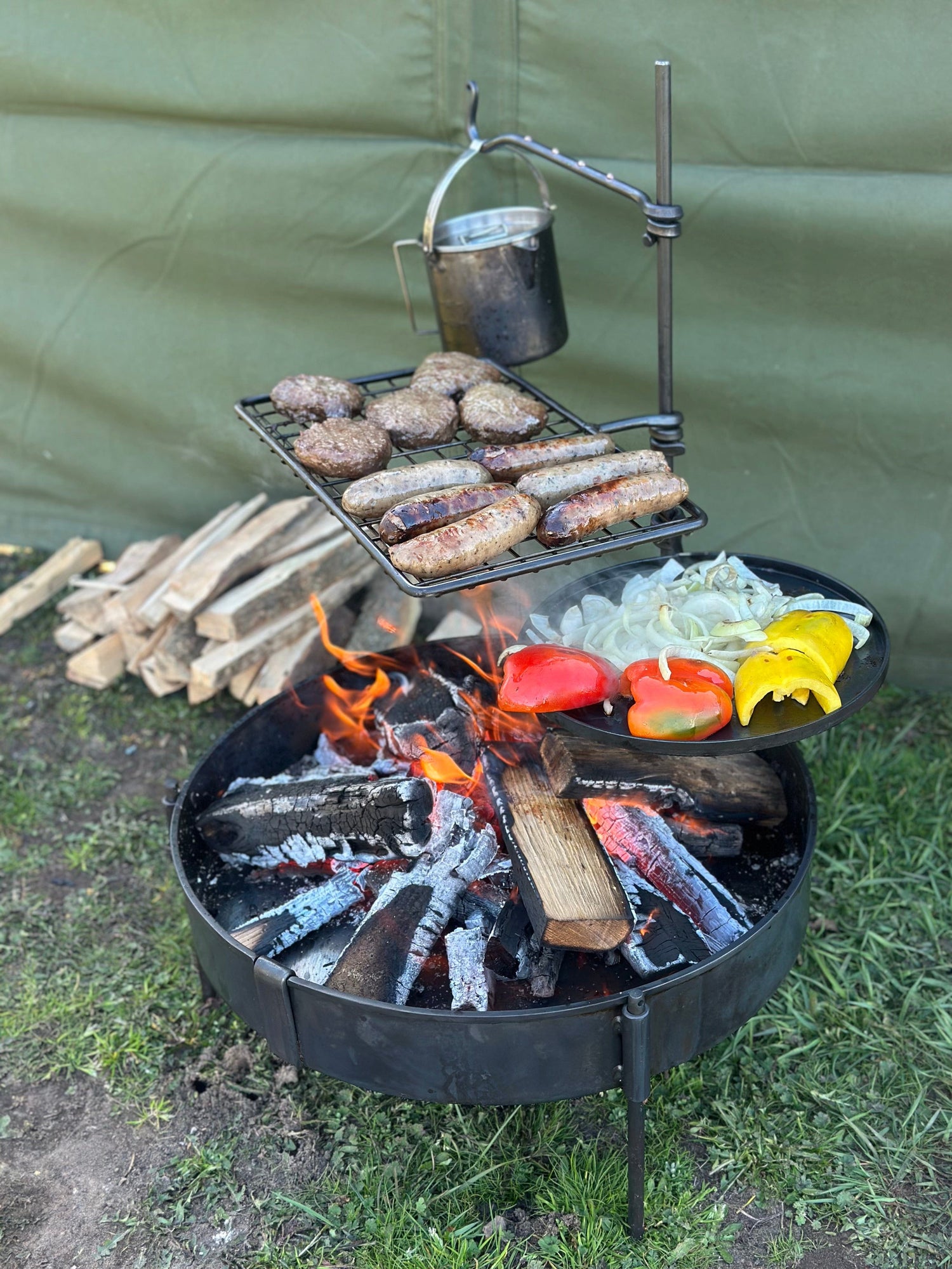 Fire Pit 50 Cook Station Portable Fire Pit BBQ Set