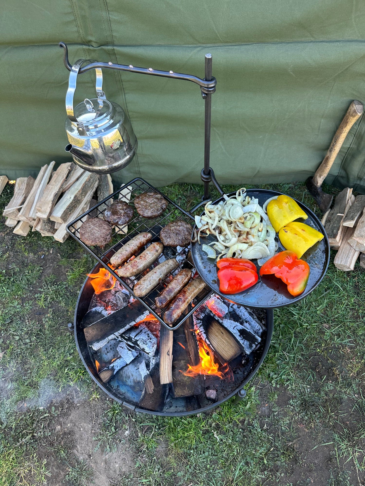 Fire Pit 50 Cook Station Portable Fire Pit BBQ Set