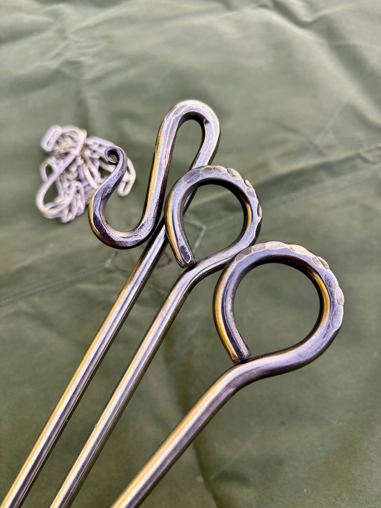 Premium Hand Forged Stainless Steel Campfire Tripod – A Timeless Piece