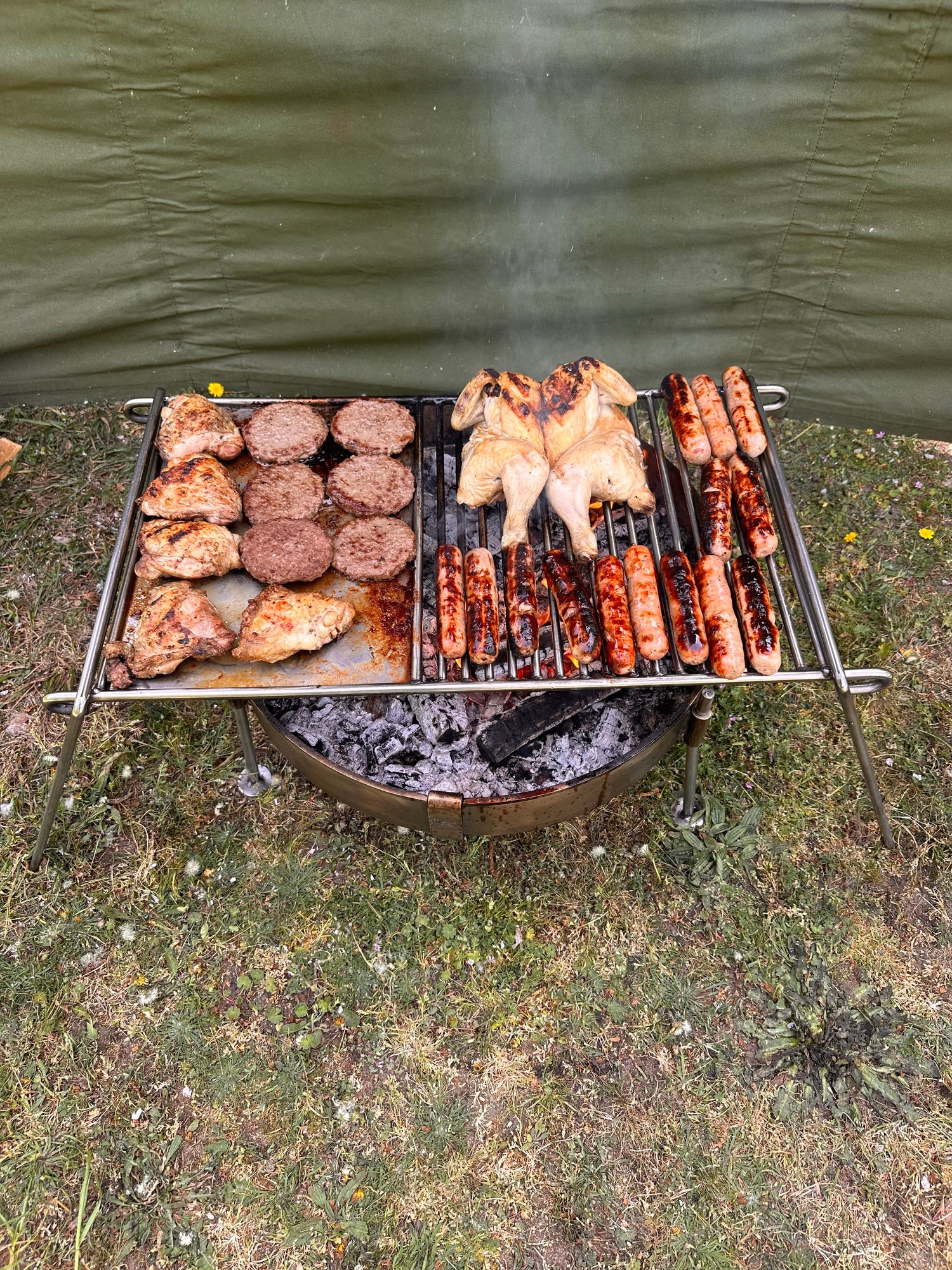 NEW Stainless Steel Base Camp Grill with Skillet Plate ideal for large groups