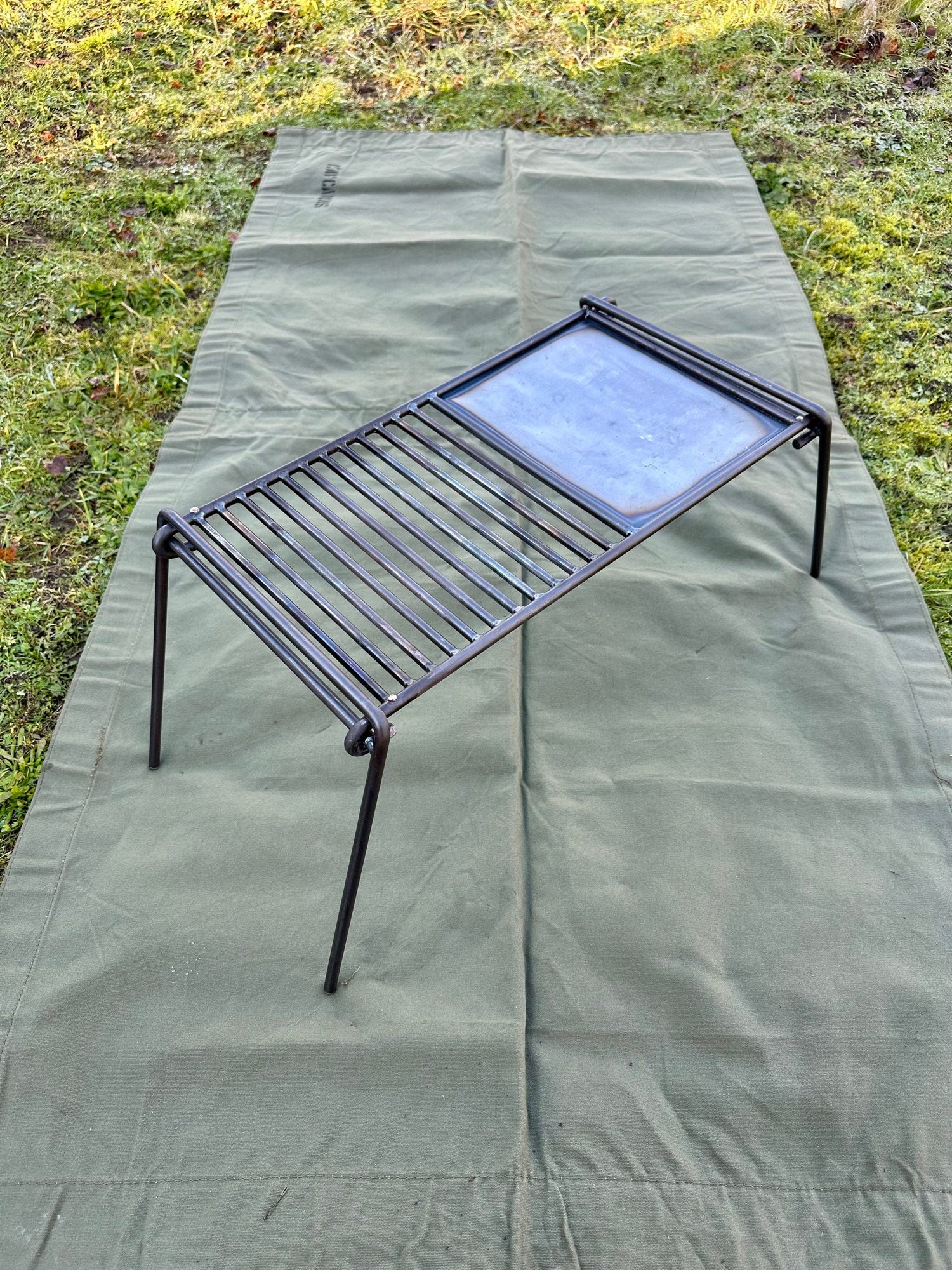 Split Camp Grill. Robust and heavy duty folding grill