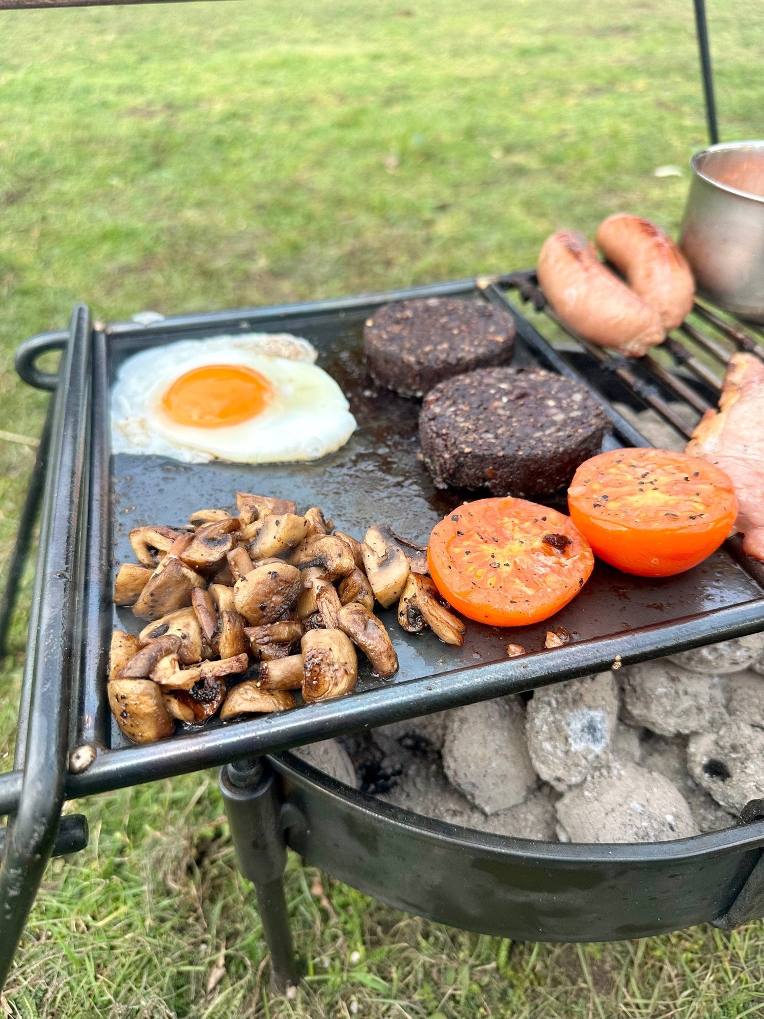 Split Camp Grill. Robust and heavy duty folding grill