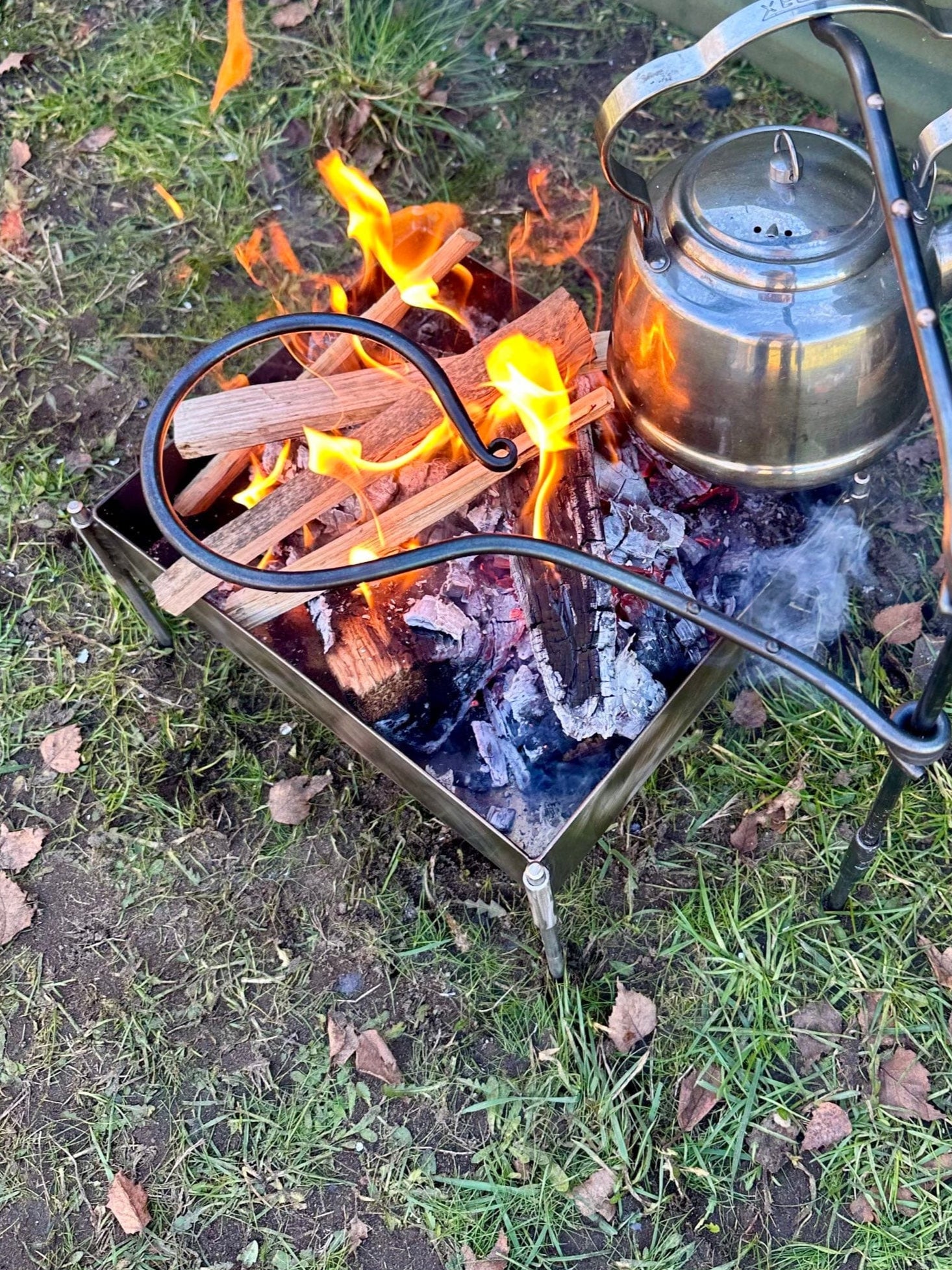 バーベキュー・調理用品 TJM Twist fire anchor circle Original Pan Mini Fire Anchor | Outdoor Cooking & Bushcraft | TJM