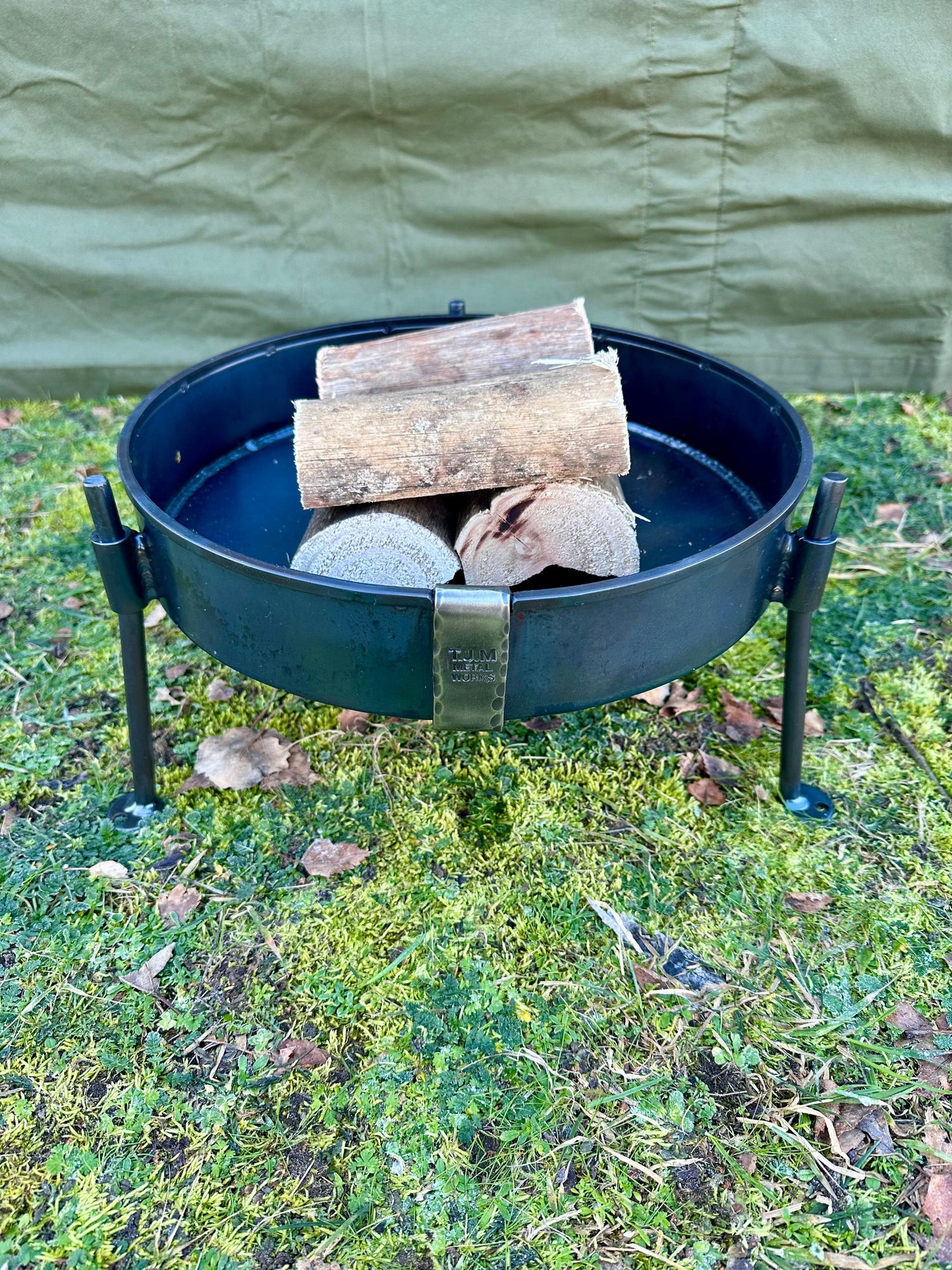 Fire Pit 35cm round Robust Steel Design. Portable Fire Pits