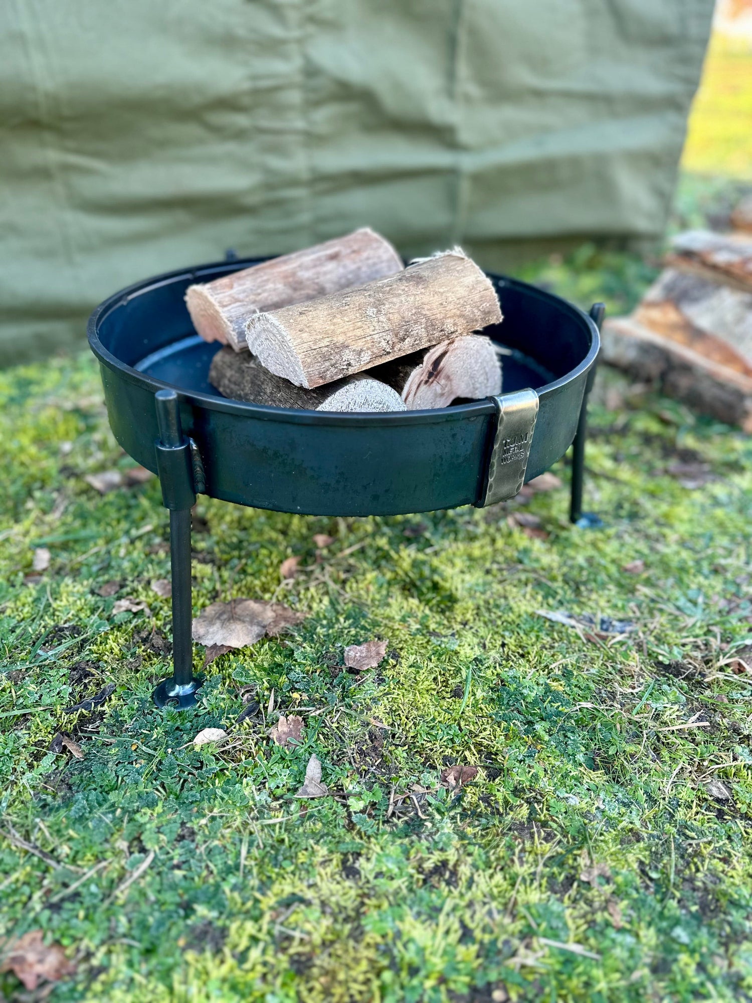 Fire Pit 35cm round Robust Steel Design. Portable Fire Pits