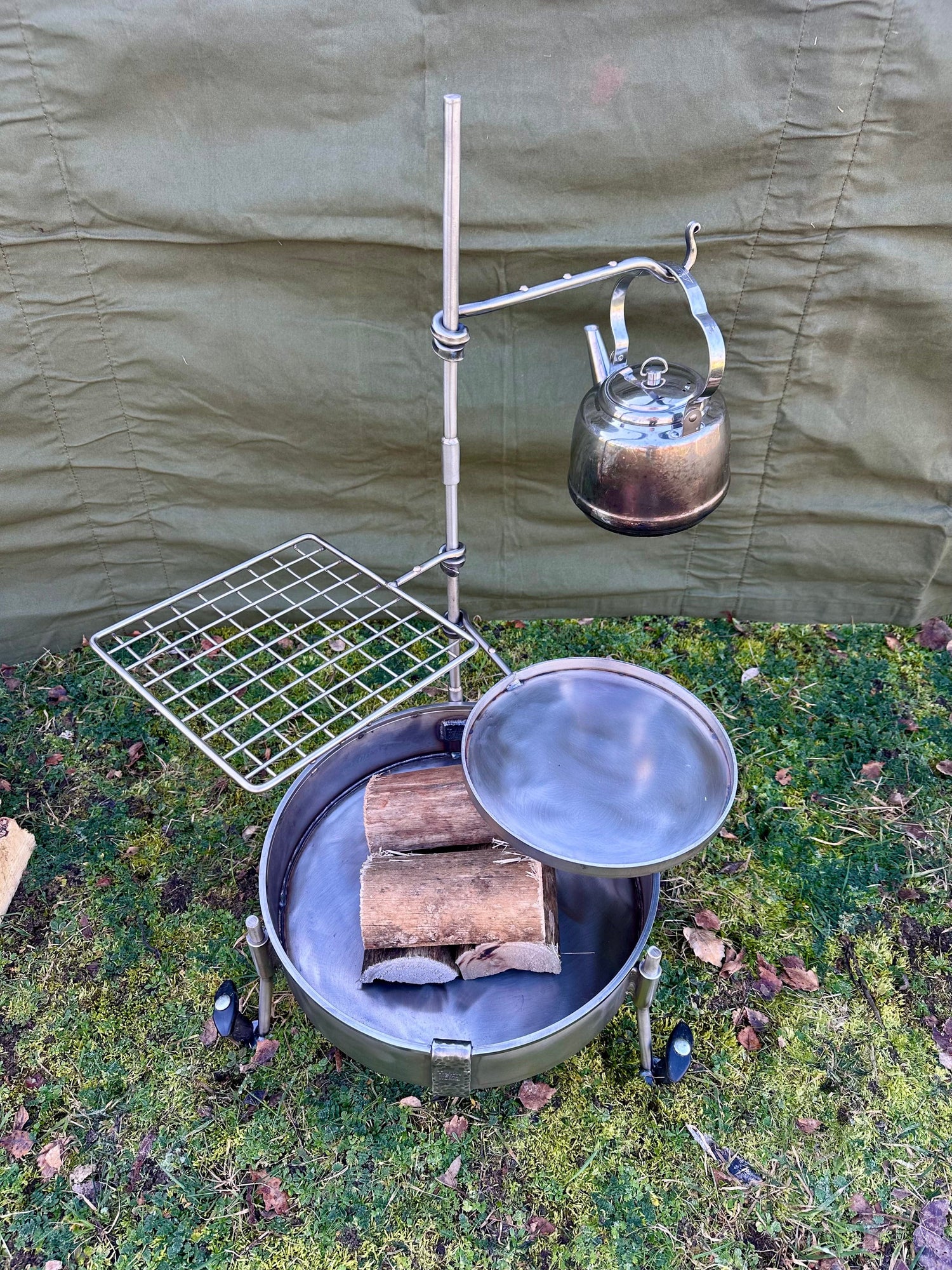 NEW Stainless Steel 35 Cook Station, Fire Pit & BBQ