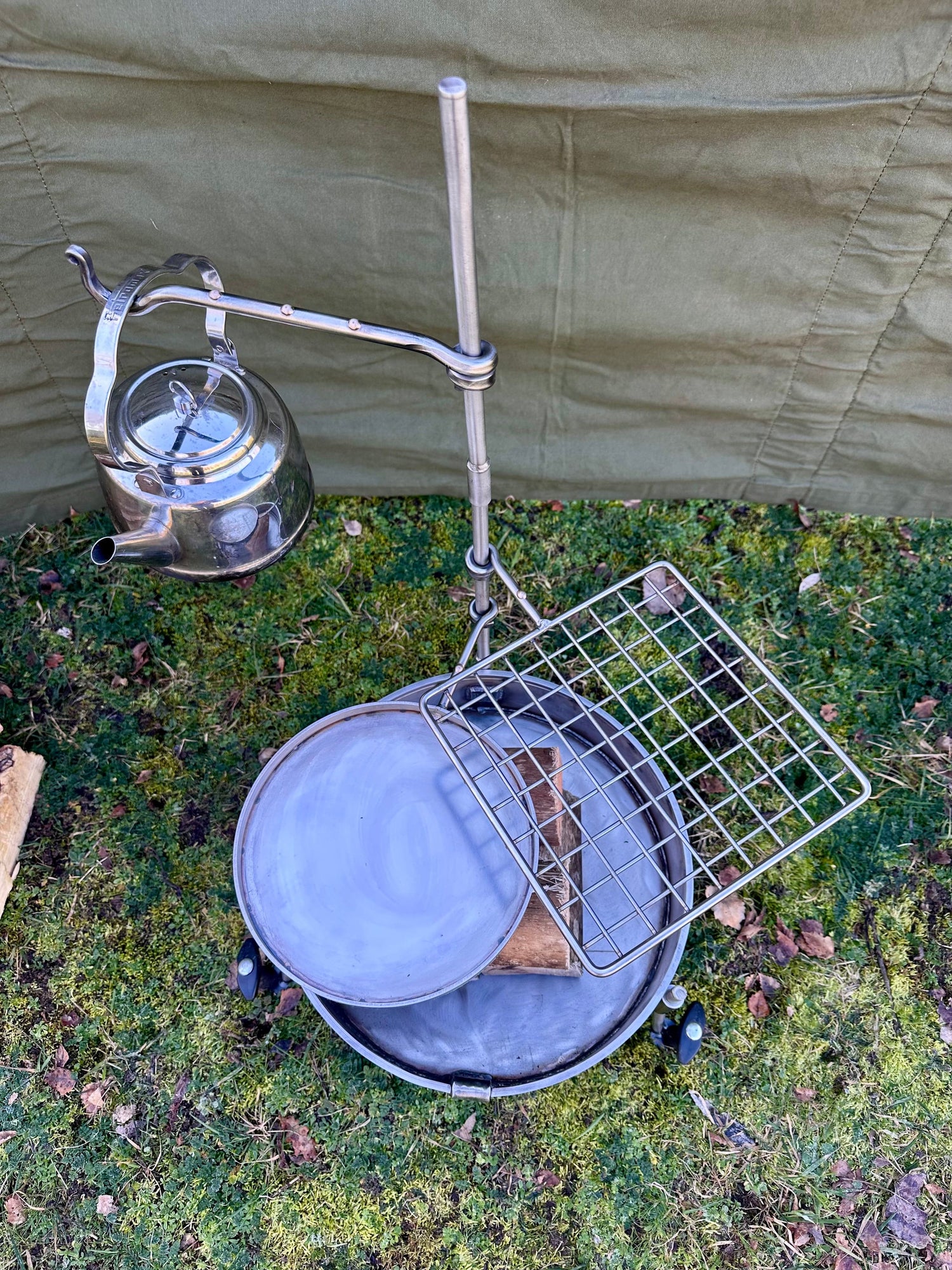 NEW Stainless Steel 35 Cook Station, Fire Pit & BBQ