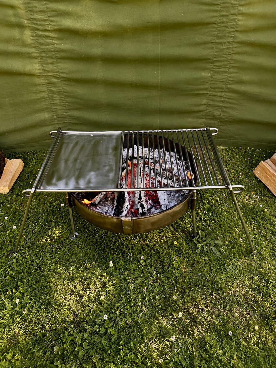 NEW Stainless Steel Base Camp Grill with Skillet Plate ideal for large groups