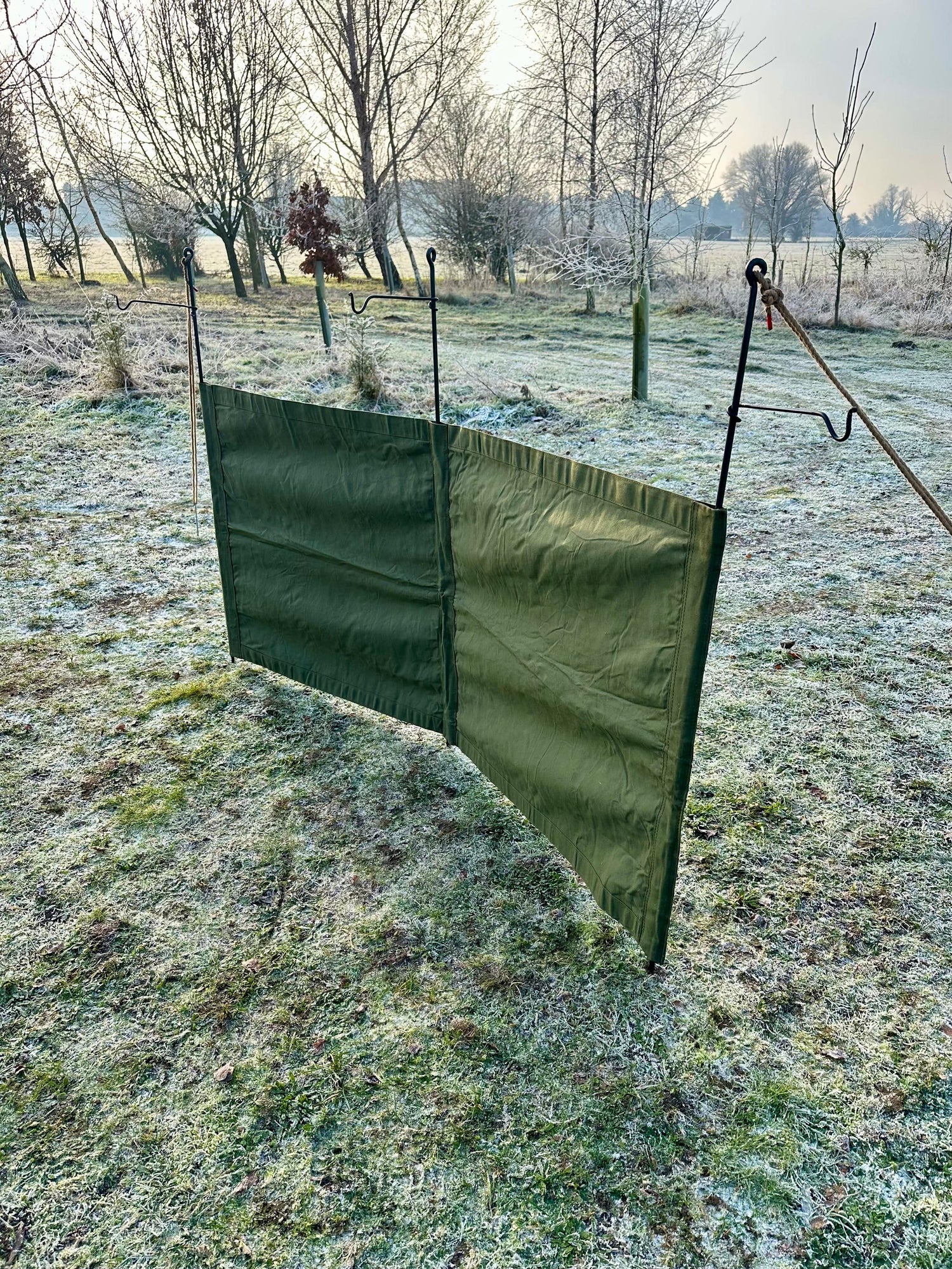 windbreak POLE