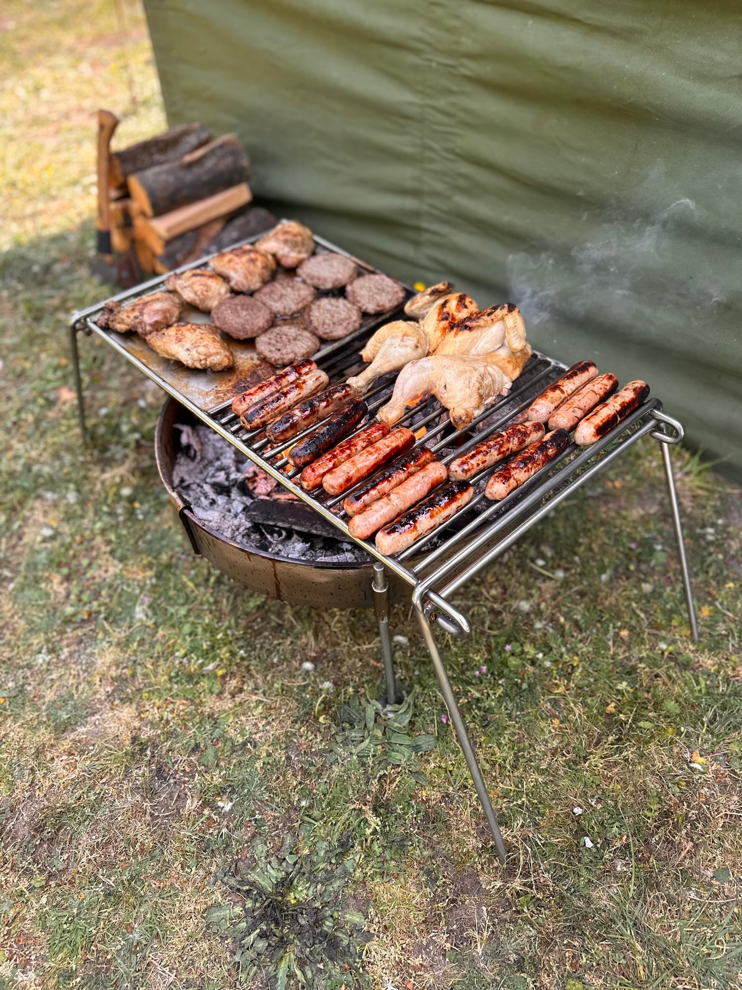 NEW Stainless Steel Base Camp Grill with Skillet Plate ideal for large groups