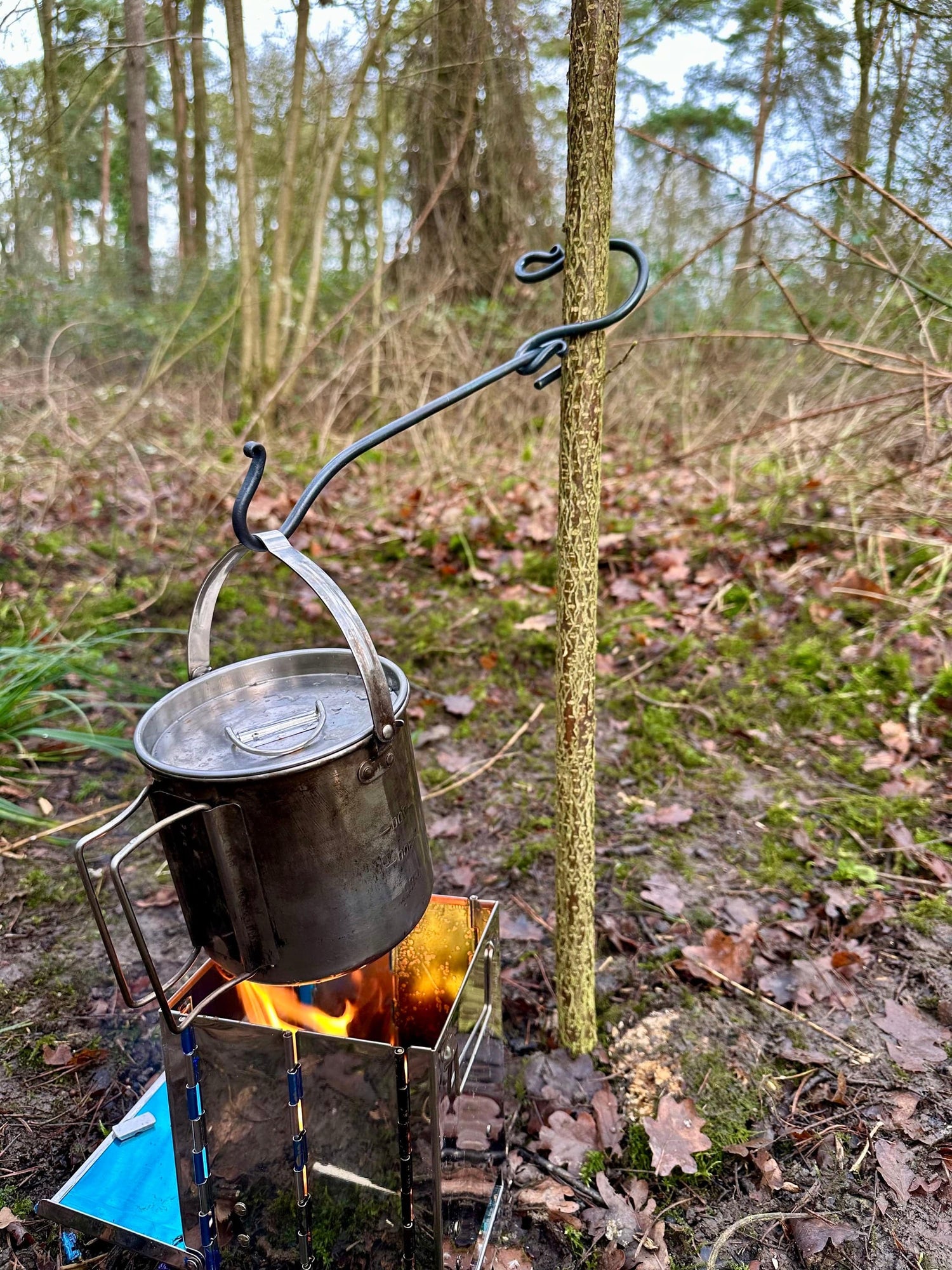 The Pocket Fire Anchor is small enough and very lightweight to always have with you. This is simply a multi hook that can be used for various purposes